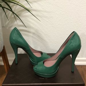 Gucci platform heels with box and dust bag